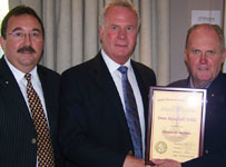 Left to right: Francois Marais SAIS past chairman, Don Randall MBE, Terry Scallan, chairman SAIS Board of Governors